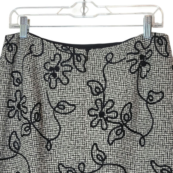 Talbots Tweed Embroidered Pencil Skirt Black White Midi Wool Career Workwear 10 - Picture 5 of 11